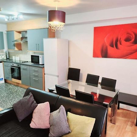 City Flat Near City Centre Liverpool Bagian luar foto