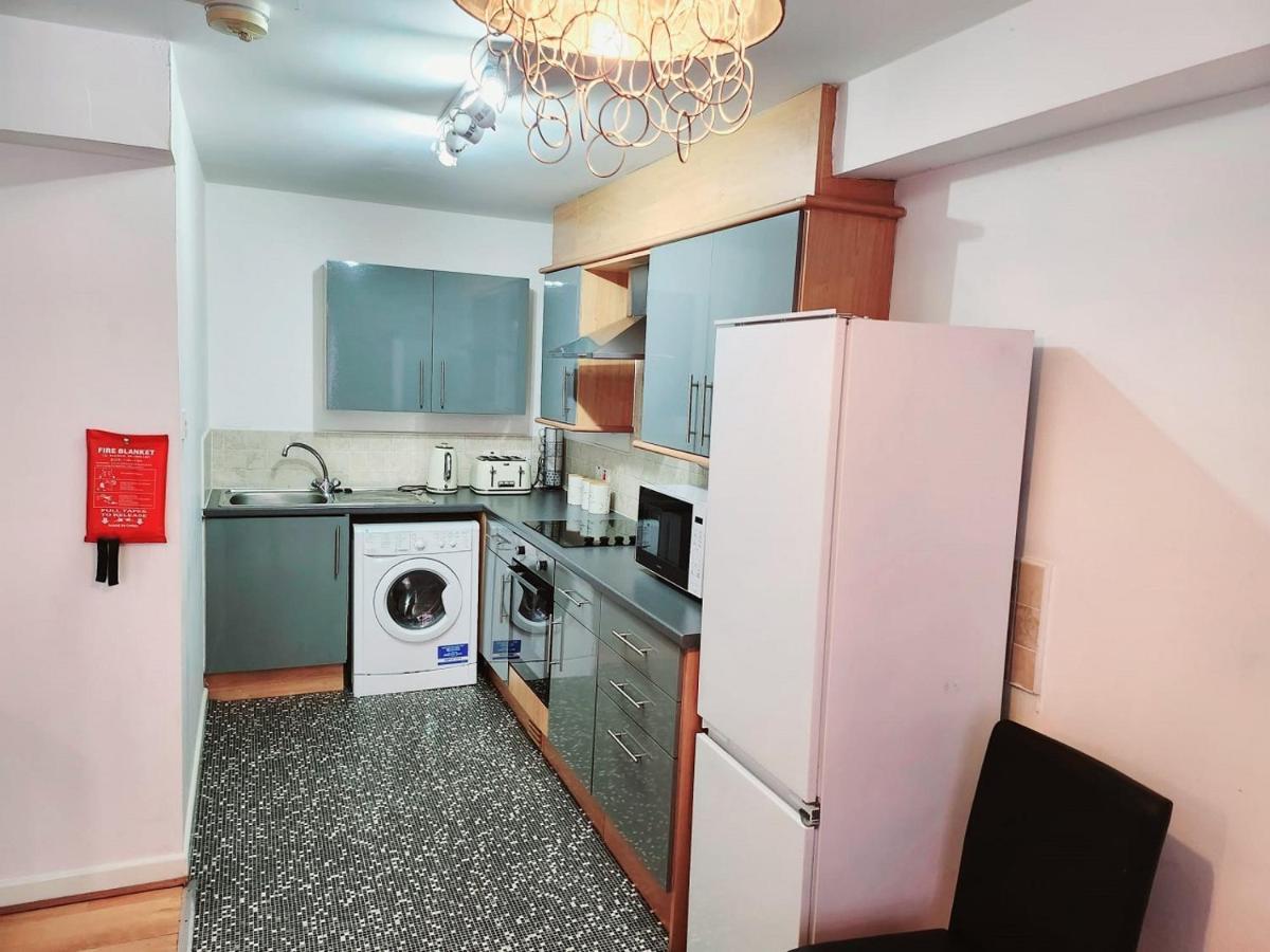 City Flat Near City Centre Liverpool Bagian luar foto