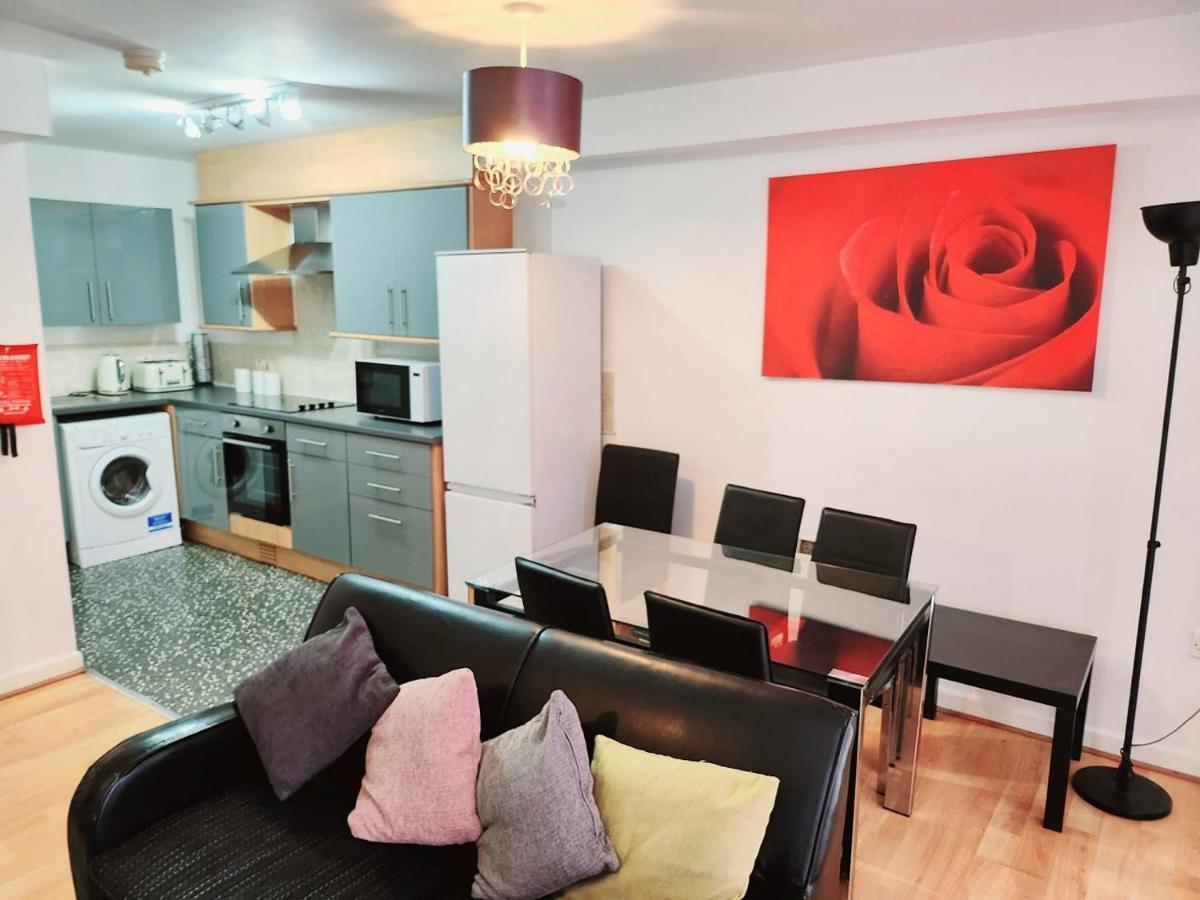 City Flat Near City Centre Liverpool Bagian luar foto